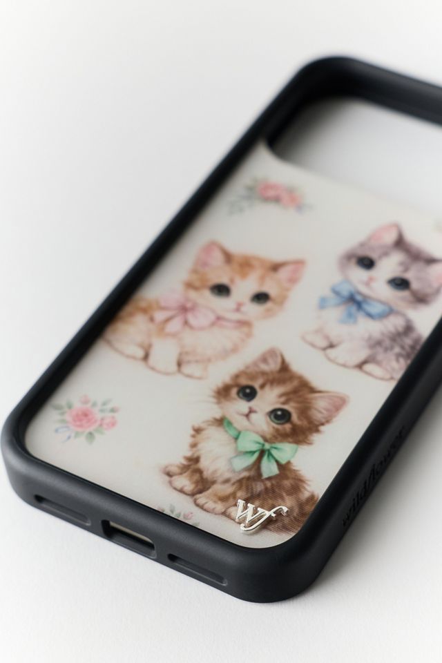 Wildflower Patterned iPhone 17 Pro Max Case #1