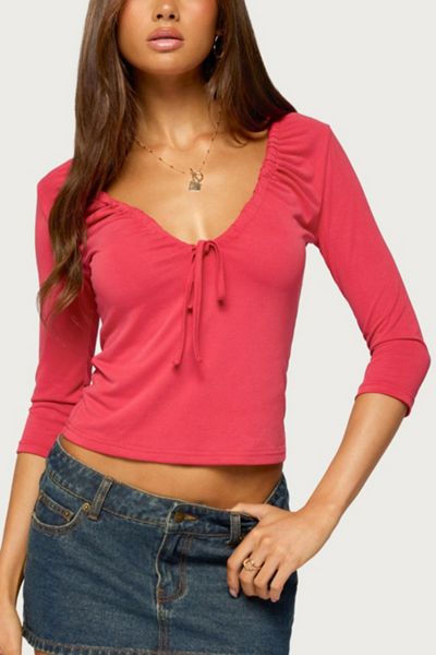 Edikted Jeila Ruched Three-Quarter Sleeve Top