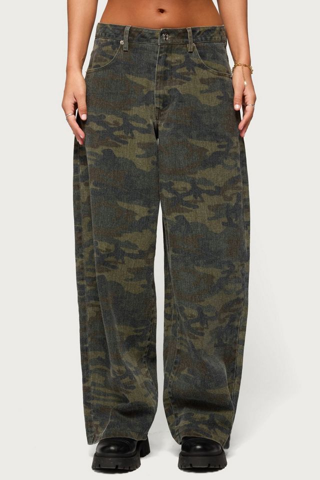 Edikted Anna Camo Low Rise Baggy Jeans #1