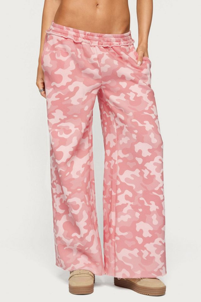 Edikted Adelyn Camo Wide Leg Sweatpants #2