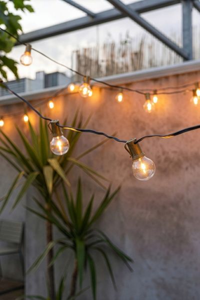 Brightech Ambience Pro 1W LED G45 Retro 3000K Solar String Lights