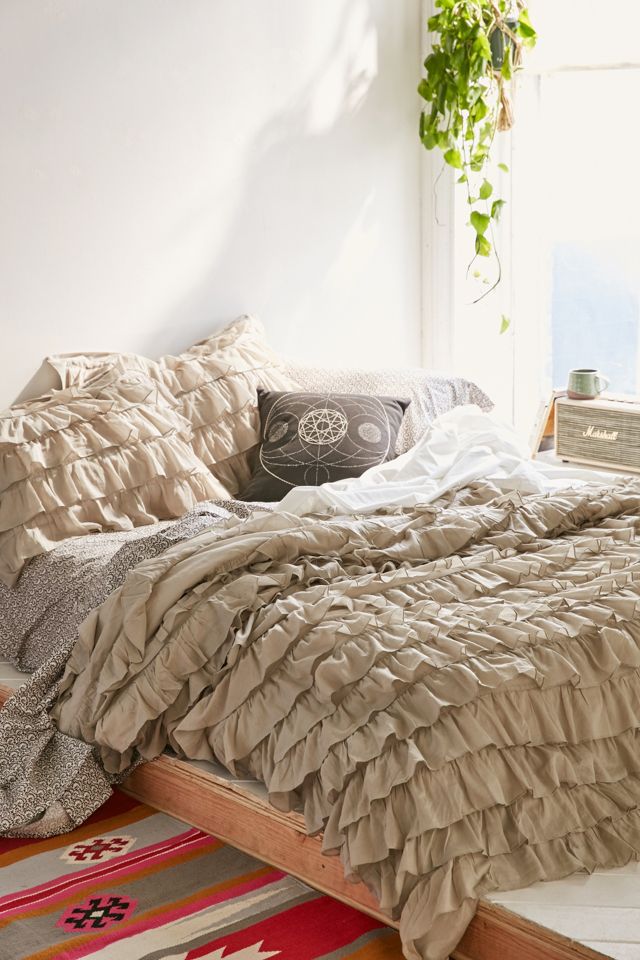 Waterfall Ruffle Duvet Cover | Urban Outfitters