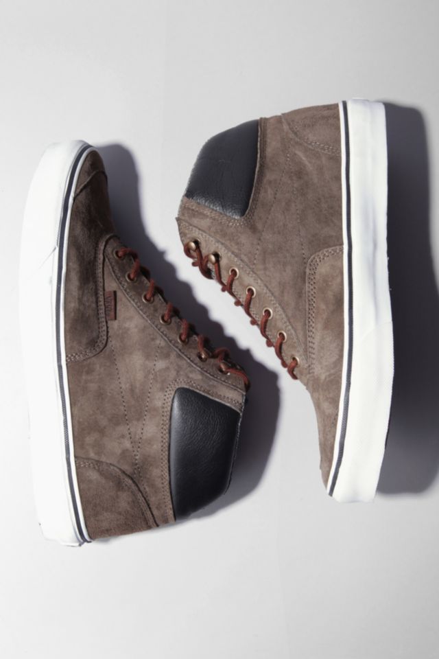 Vans Switchback Boot | Urban Outfitters