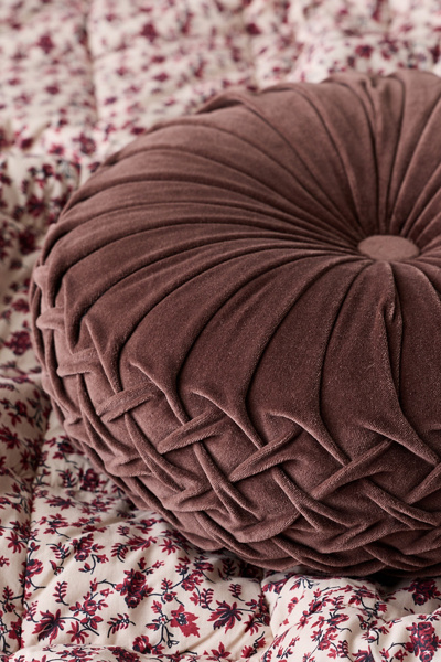 Urban Outfitters Pintuck Pillow - Thumbnail 4