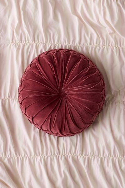 Home Décor | Apartment + Room Décor
