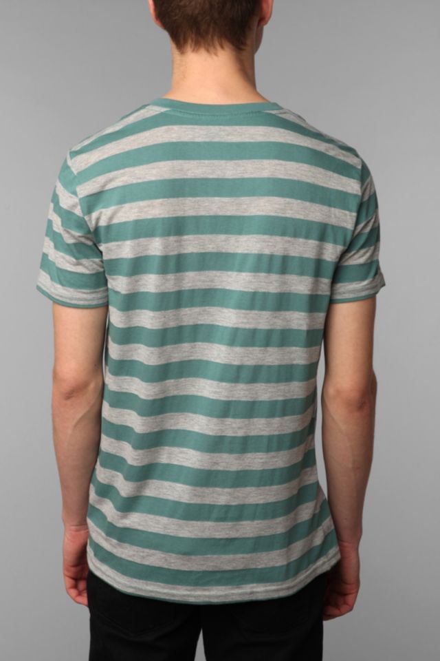 BDG - T-shirt à encolure en V avec rayures Heather #2