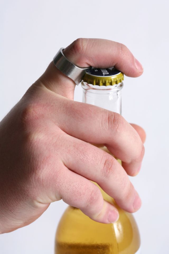 Bague avec décapsuleur à bière  #1