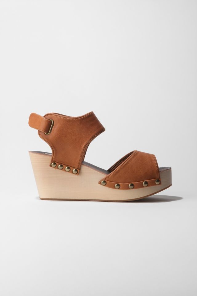 Ecote Studded Wedge #1