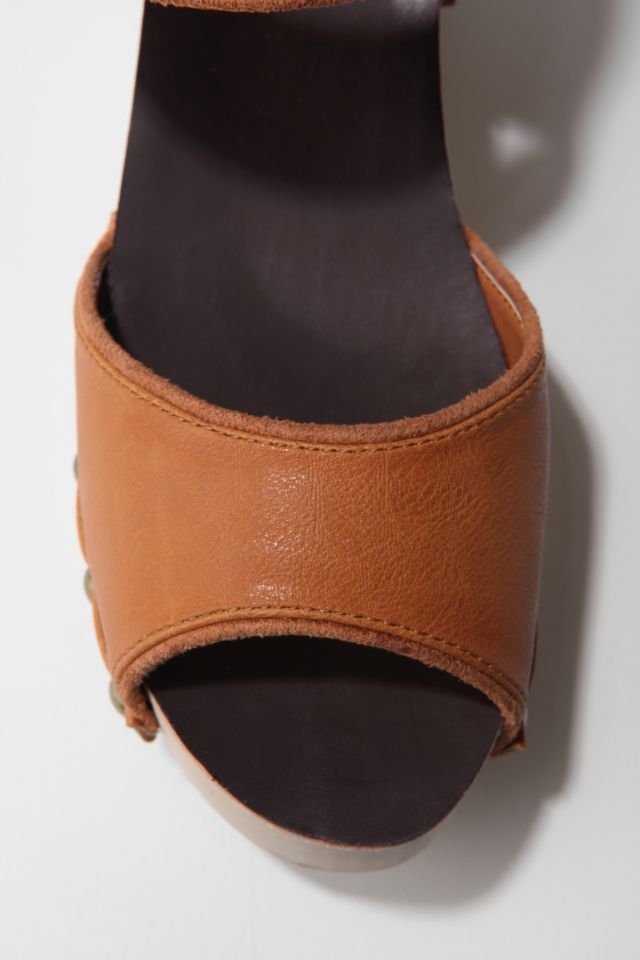 Ecote Studded Wedge #3