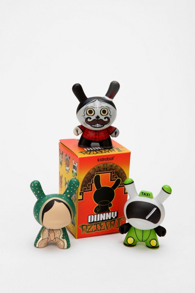 Details about   NEW KidRobot Dunny Azteca II 2011 New in Opened Box 