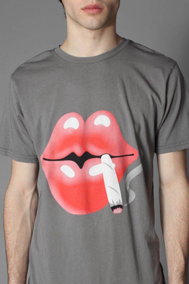 Hot Lips Tee | Urban Outfitters