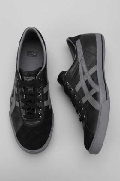 Asics onitsuka tiger rotation 77 hotsell