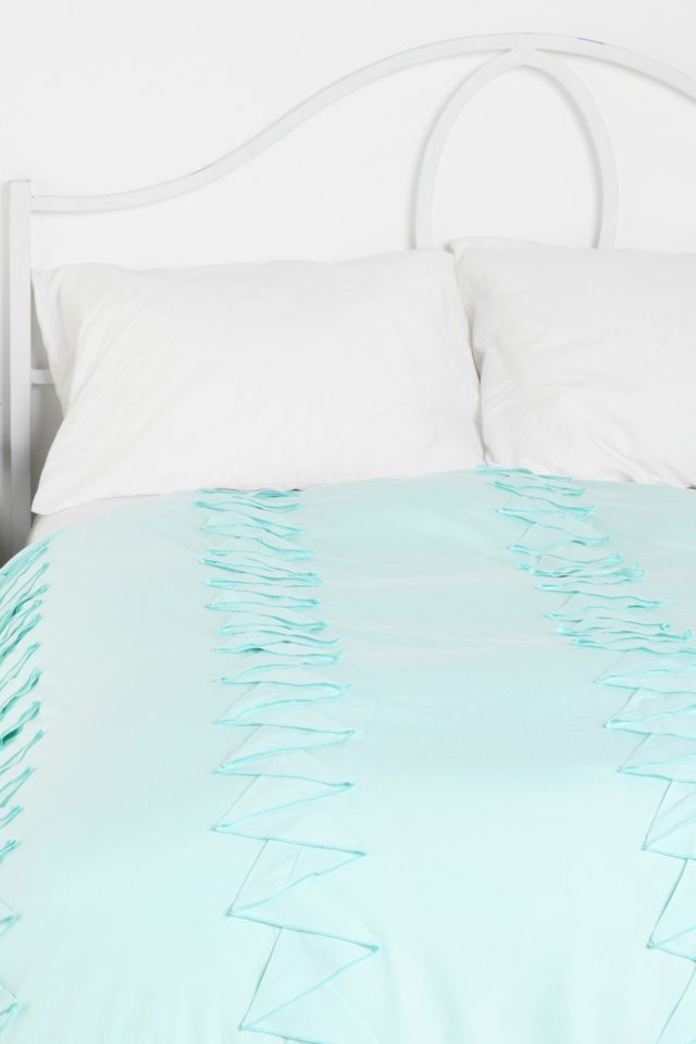 Ruched Ruffle Duvet Cover | Urban Outfitters Canada