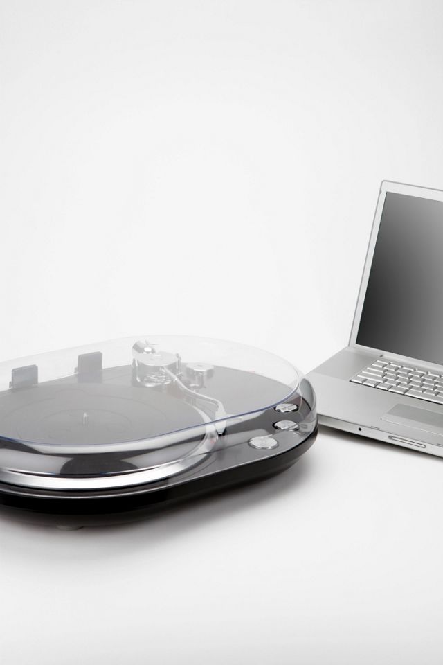 Oval USB Turntable | Urban Outfitters Canada