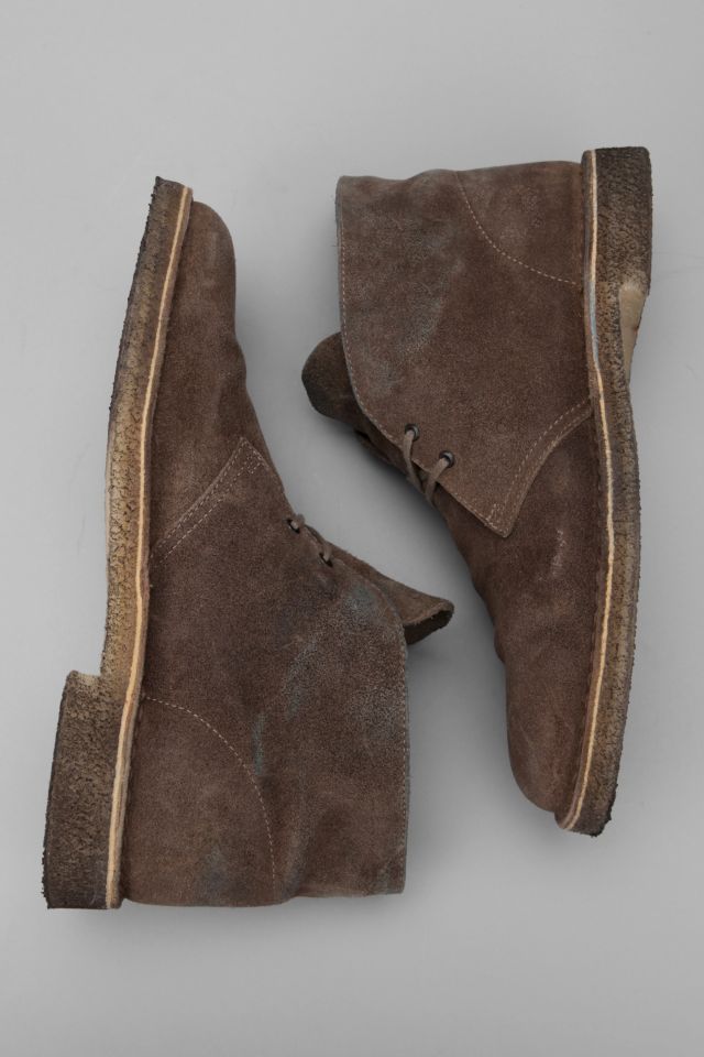 Clarks Distressed Chukka Boot #3