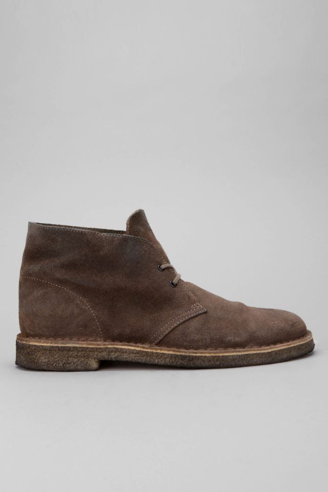 Clarks Distressed Chukka Boot #4