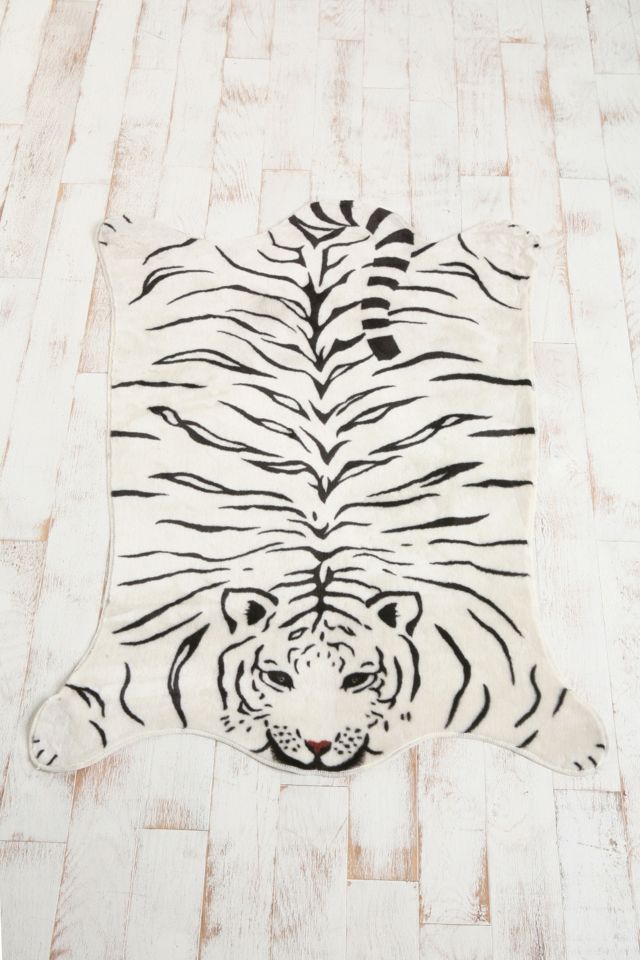 Tiger Rug Urban Outfitters