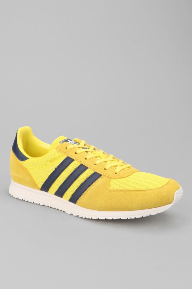 adidas adiSTAR Sneaker | Outfitters