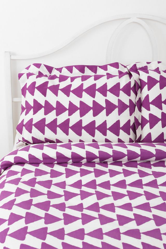 Magical Thinking Triangle Chain Duvet Cover #1