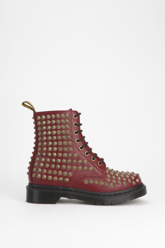 Dr martens 1460 stud deals