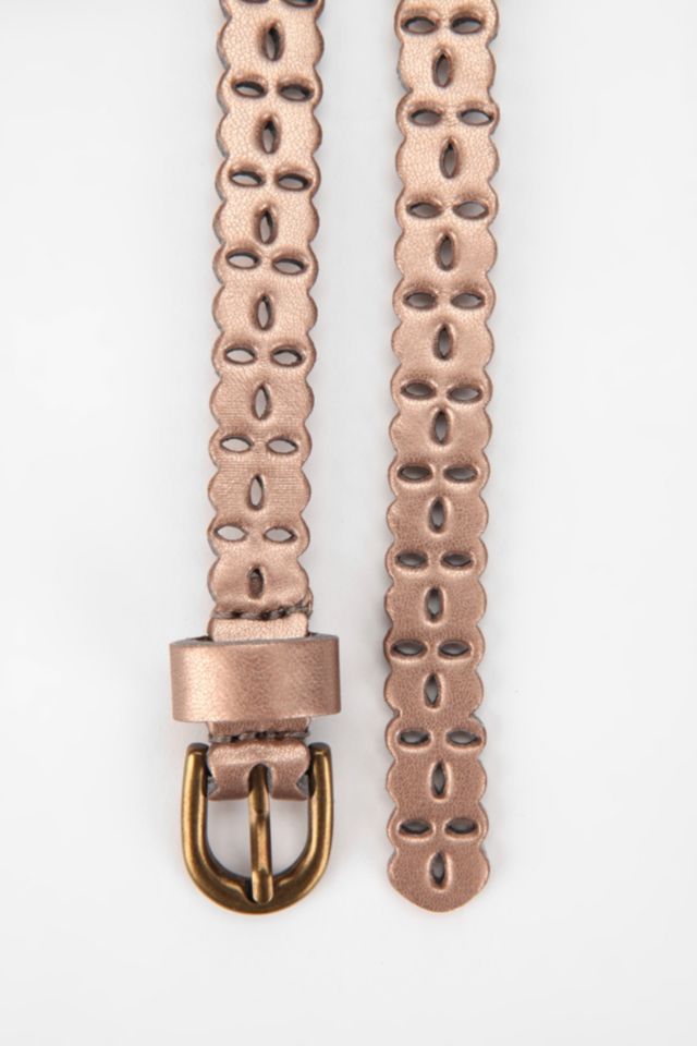 Kimchi Blue Daisy-Scallop Skinny Belt #1