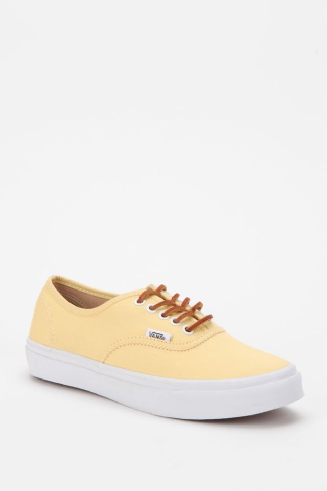 Uitdrukking lens duizend Vans Authentic Brushed Twill Sneaker | Urban Outfitters