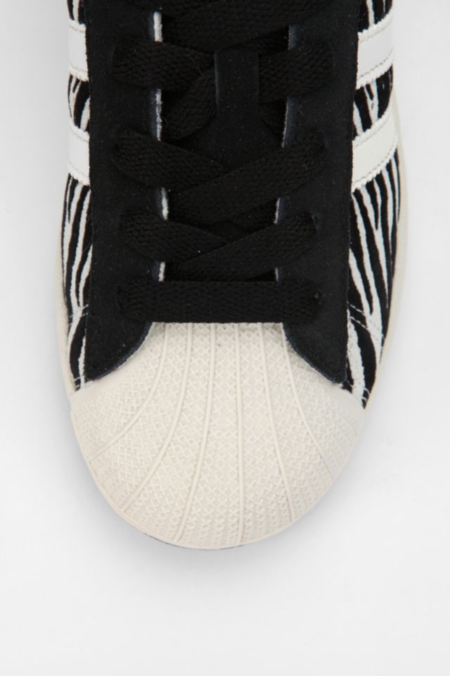 Sneakers zébrés Superstar Adidas #3