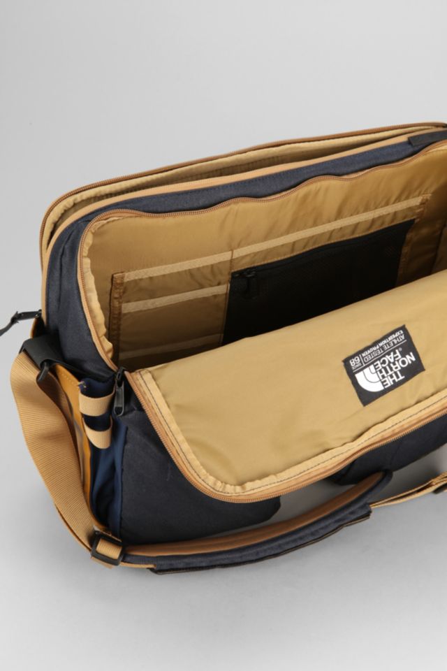 The North Face westing store messenger bag