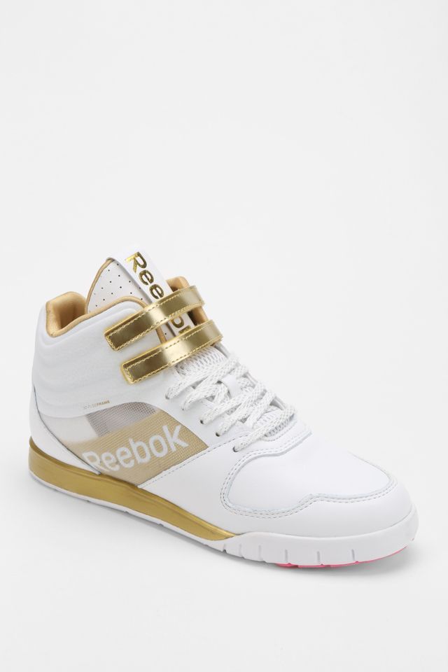 erstatte Resignation reb Reebok Dance Your Lead Sneaker | Urban Outfitters