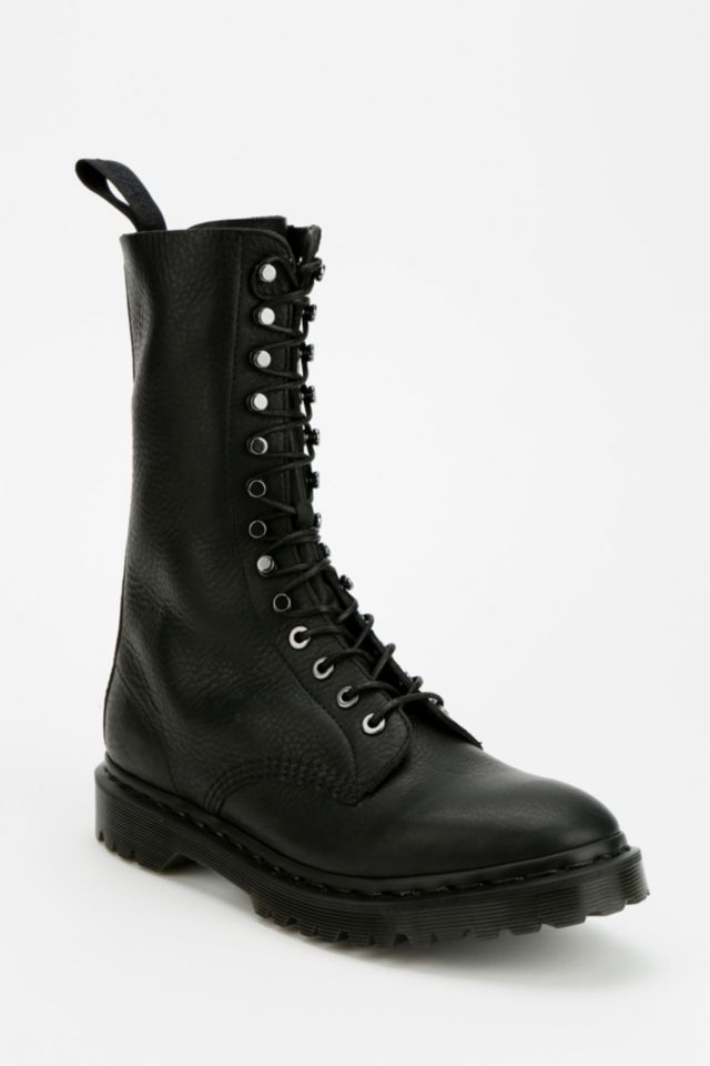 12 eye doc martens online