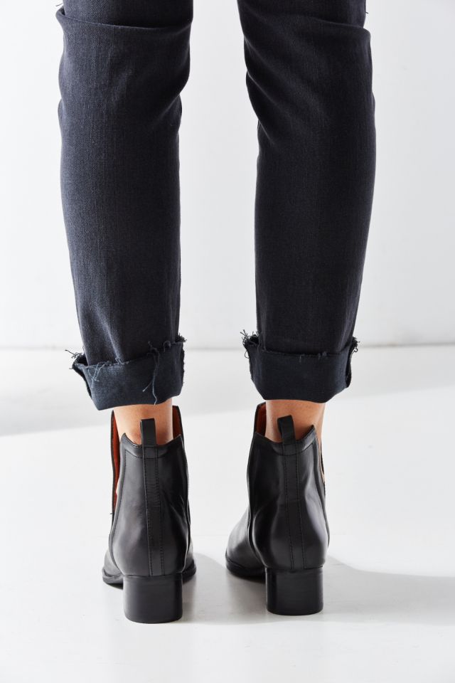 Jeffrey campbell store oriley boot