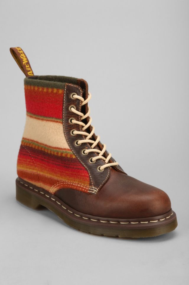 Dr martens store x pendleton