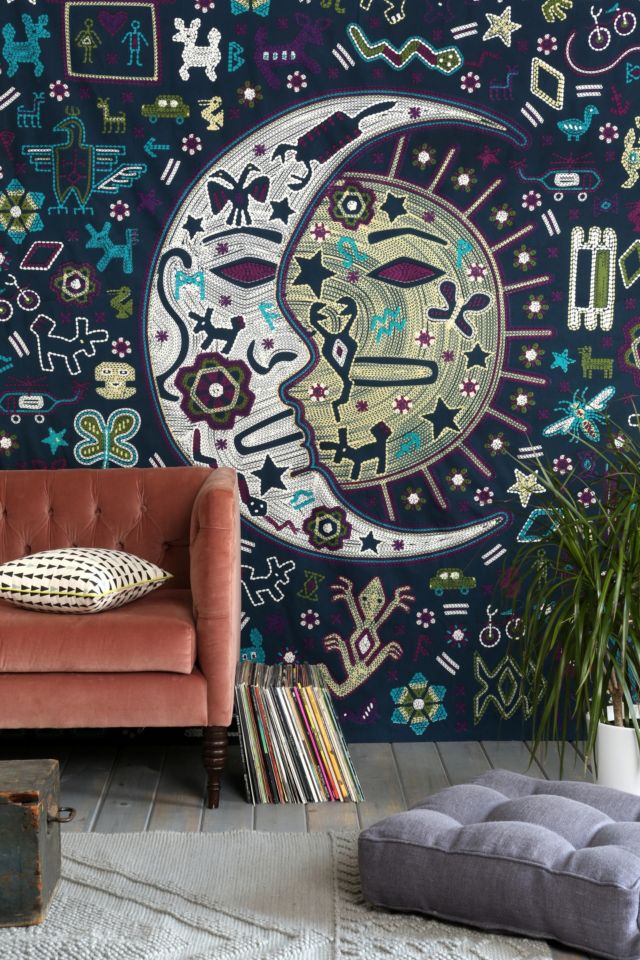 Urban outfitters moon tapestry hotsell