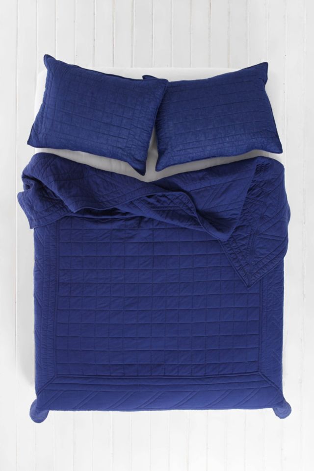 4040 Locust Geo Print Quilt #1