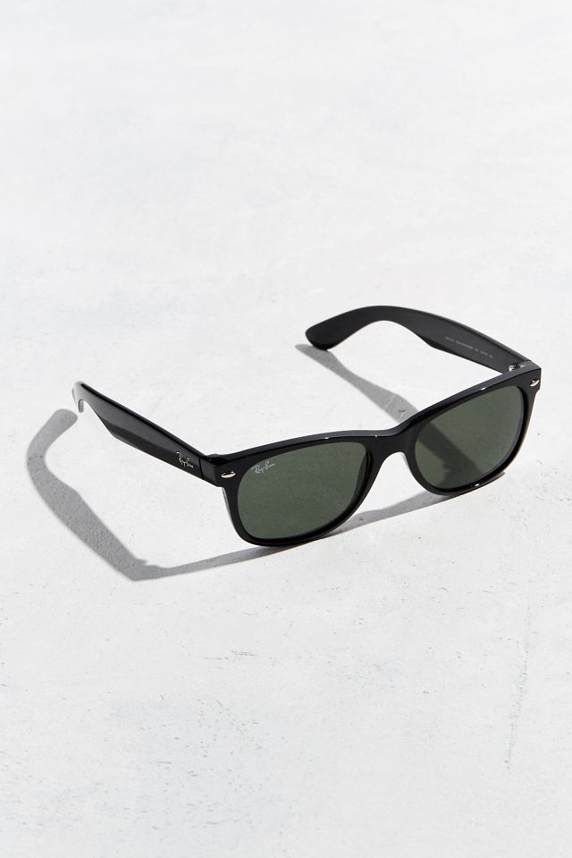 Ray-Ban New Wayfarer Black Sunglasses | Urban Outfitters