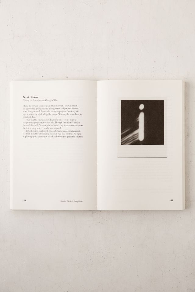 The Photographer's Playbook: 307 Assignments And Ideas By Jason Fulford  & Gregory Halpern #4