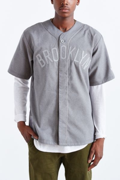 adidas originals BROOKLYN NETS ベースボールシャツ