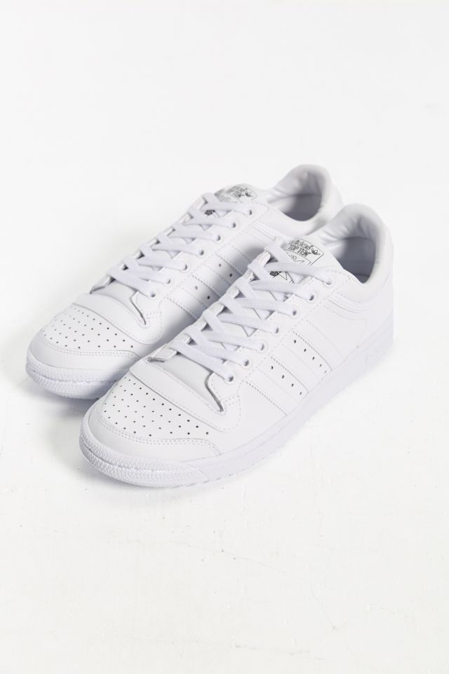 White adidas clearance shoes urban outfitters