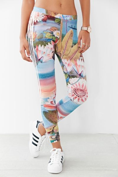 urban outfitters adidas leggings