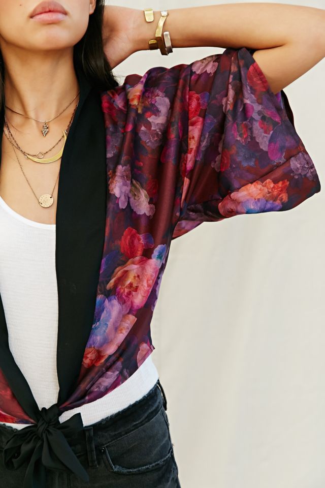 Haut kimono à lacer sur le devant One & Only X Urban Renewal #2