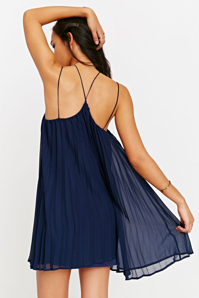 Robe trapèze à encolure à lanières Kimchi Blue #5