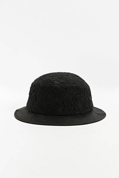 Publish Fishnet Bucket Hat | Urban Outfitters