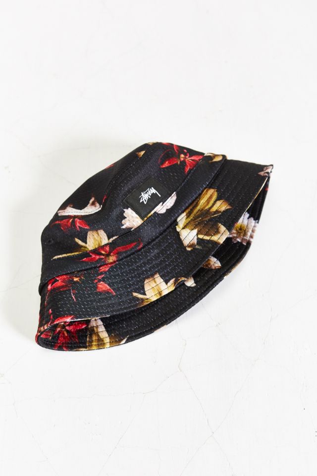 Stussy X UO Floral Mesh Bucket Hat