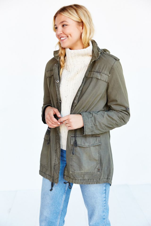 Levi's Cotton Parachute Parka | Urban Outfitters