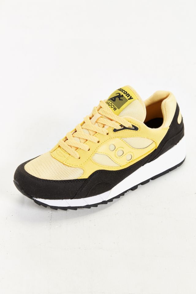 Saucony hotsell urban outfitters