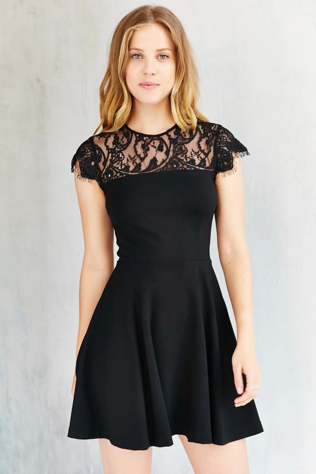 BB Dakota Cindy Lace Fit + Flare Dress | Urban Outfitters