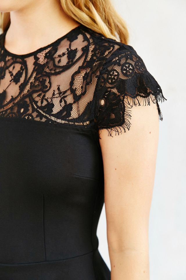 BB Dakota Cindy Lace Fit + Flare Dress | Urban Outfitters