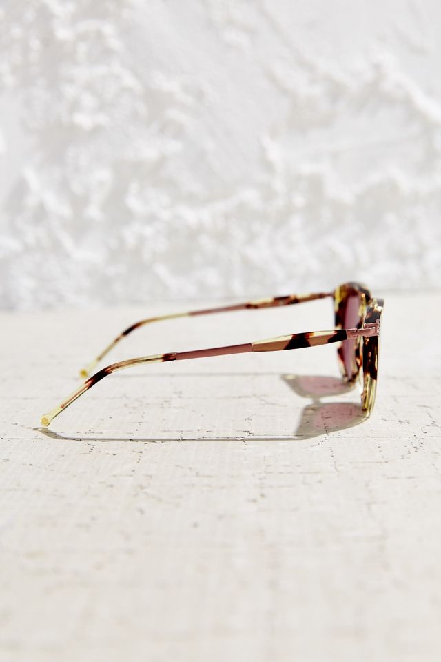 Wildfox Couture Sunset Frame Sunglasses | Urban Outfitters  display picture 1