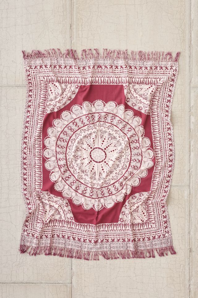 Plum & Bow Odessa Medallion Throw Blanket #1