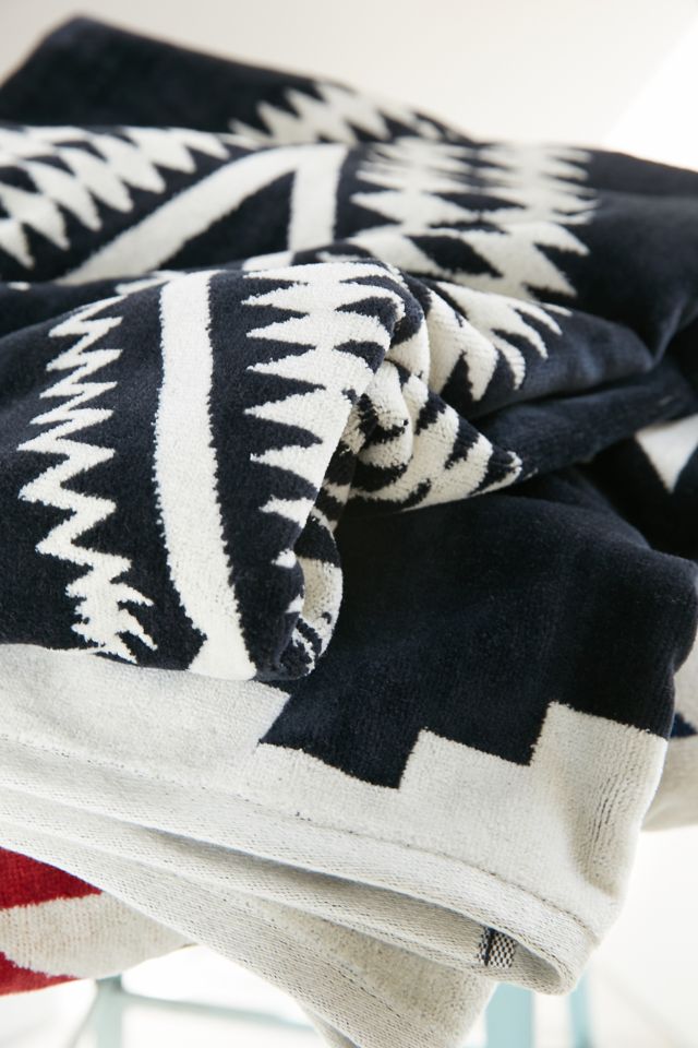 Pendleton Los Ojos Oversized Jacquard Beach Towel #3
